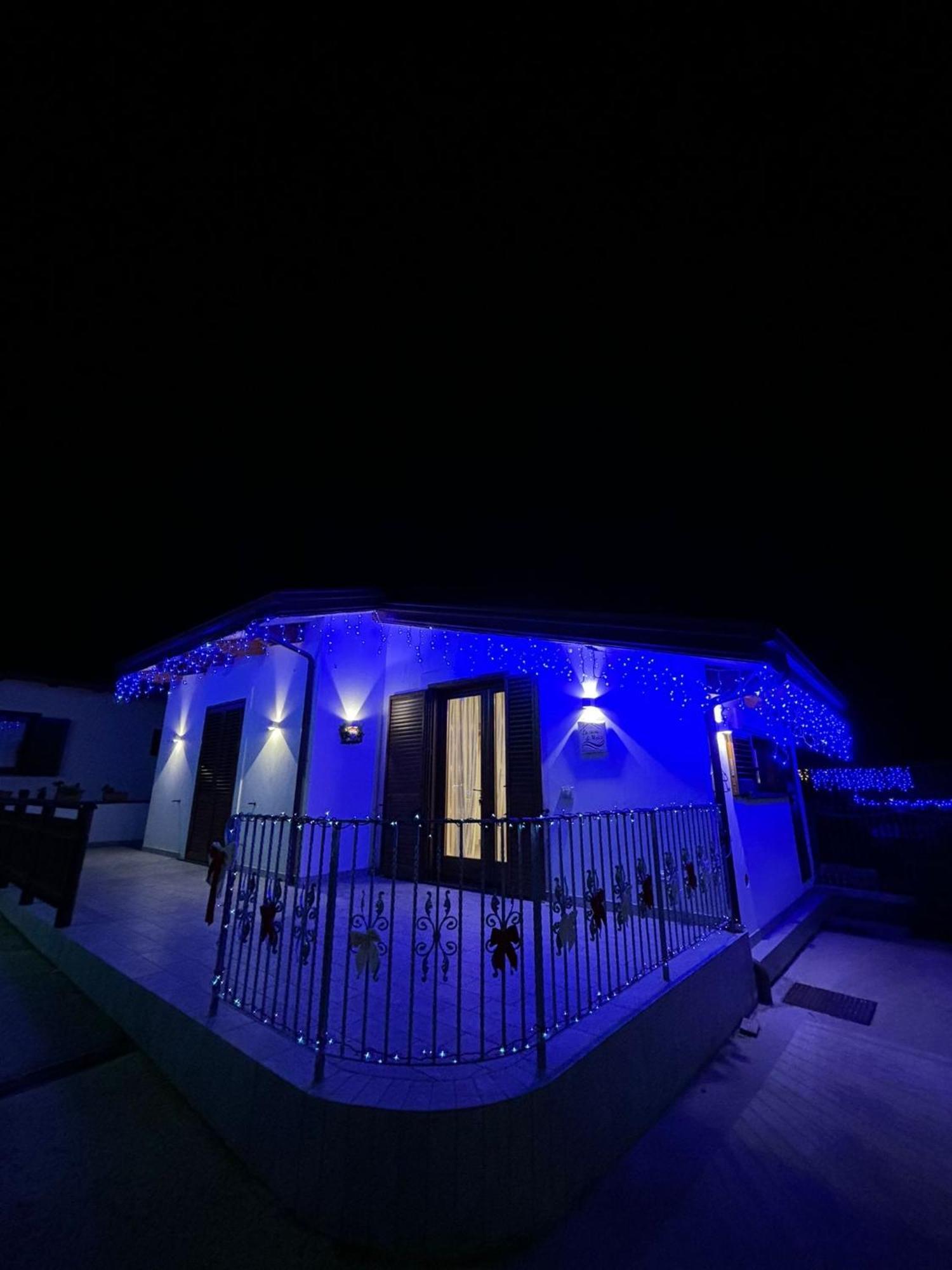 アジェーロラ La Casa Di Metisヴィラ エクステリア 写真